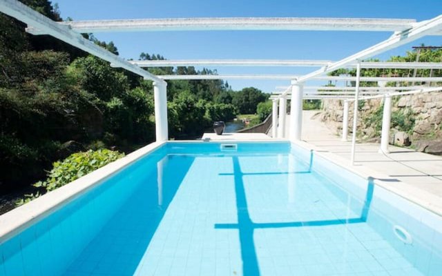 Villa With 3 Bedrooms In Parada With Private Pool And Wifi
