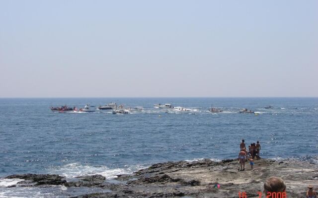 Hostal - Restaurante Playa Azul