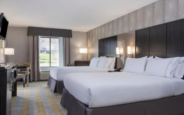 Holiday Inn Express & Suites Cooperstown by IHG