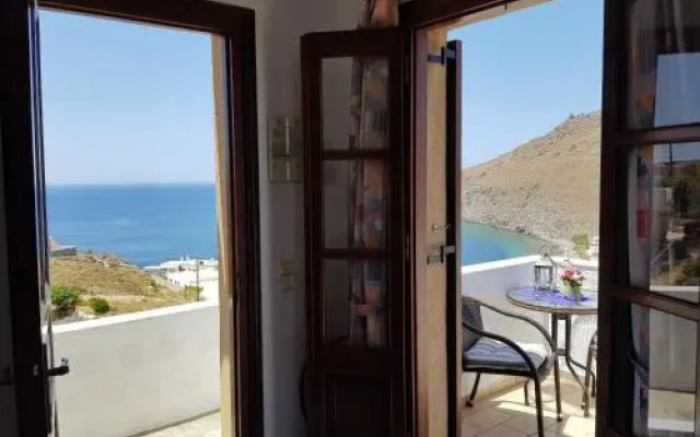 Sea View Apartments by Susi & Sofia