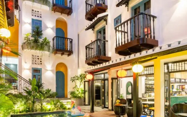 Yzistel Hoi An
