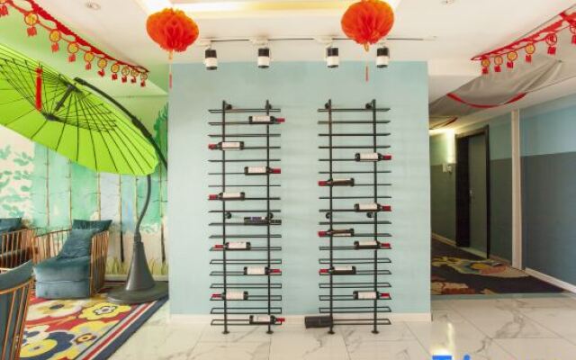 Magpie Art Hotel