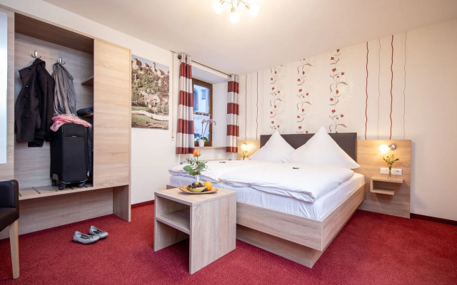 Hotel-Restaurant STRAUSSEN