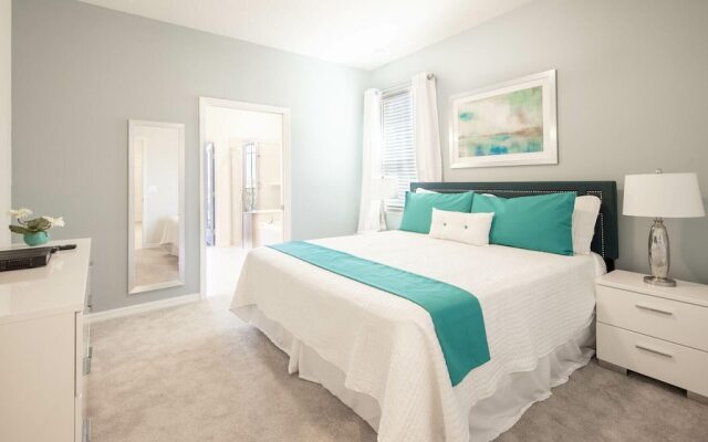 5537moc - Solterra Resort