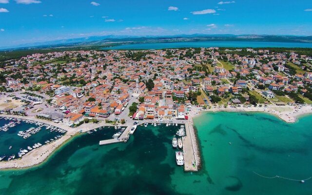 Awesome Home in Pakostane With 3 Bedrooms, Wifi and Outdoor Swimming Pool