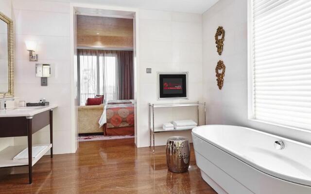 Resorts World Sentosa - Hotel Michael