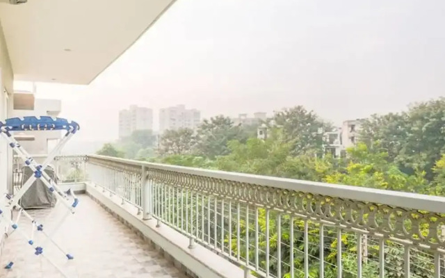 Parfait Street 3bhk Service Apartment Near Fortis