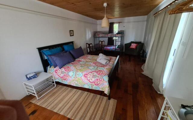 Spotted Gum Retreat at Mystery Bay