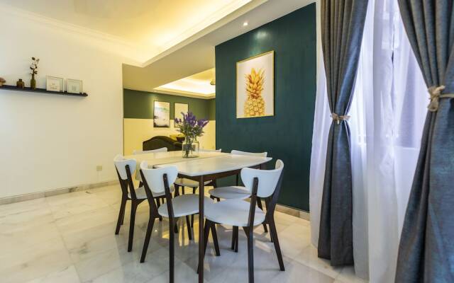 The Forum Condominium by Brassalova 76