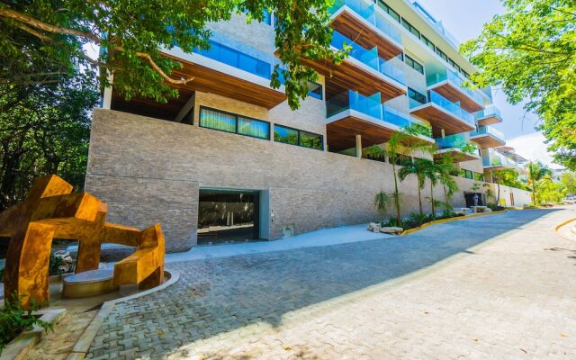Cruz del Mar Condo