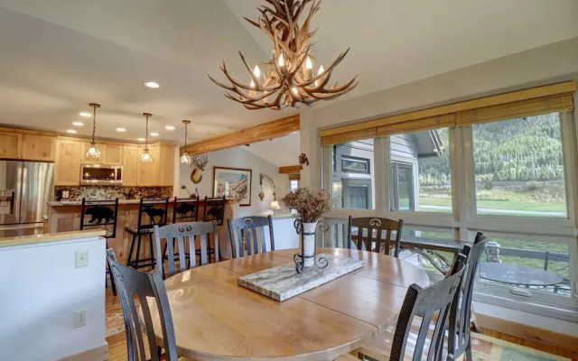 Woods21 Townhome 3 Bedroom Townhouse