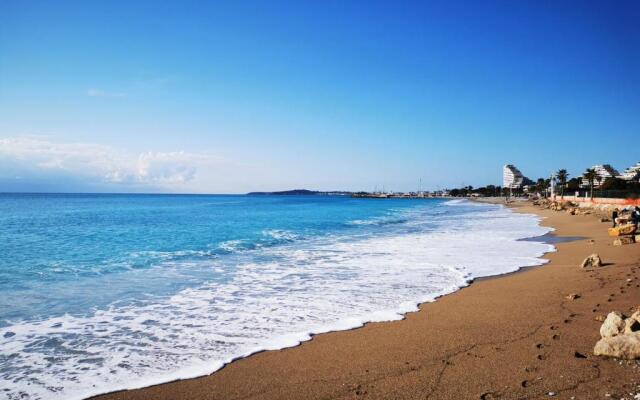Résidence Pearl Beach - Seaside Rooftop Pool