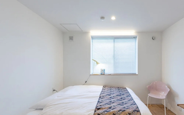 plat hostel keikyu haneda home