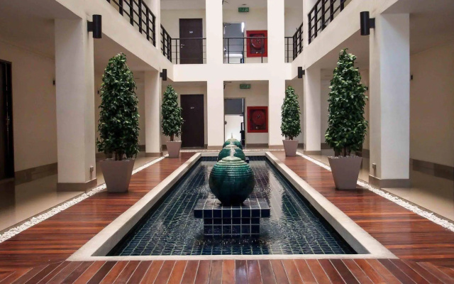The Atrium Ratchada 13