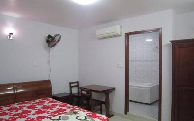 Canh Trang Hotel