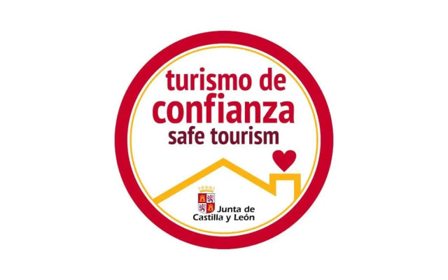 Plaza Monterrey parking opcional by Salamancavacacional