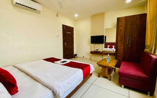 Hotel Sukh Vilas