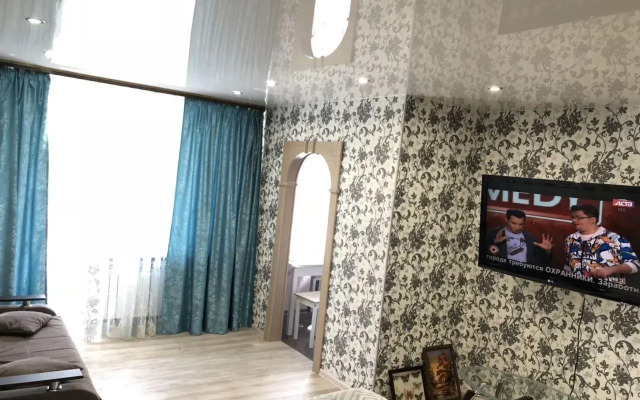 Апартаменты на проспекте Победы 75