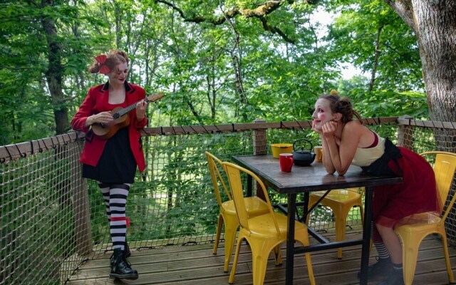 Les Cabanes Perchées du Mas del Bosc