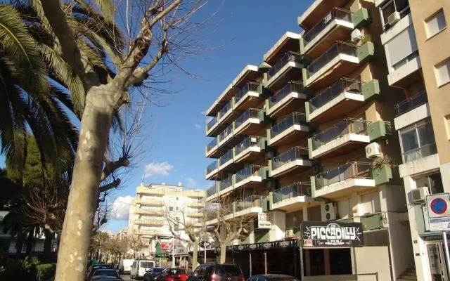 Bellfort Zeus Apartments Salou