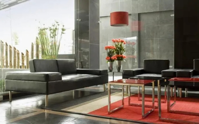 Cosmos 116 Hotel