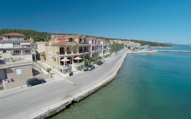 Aggelos Hotel