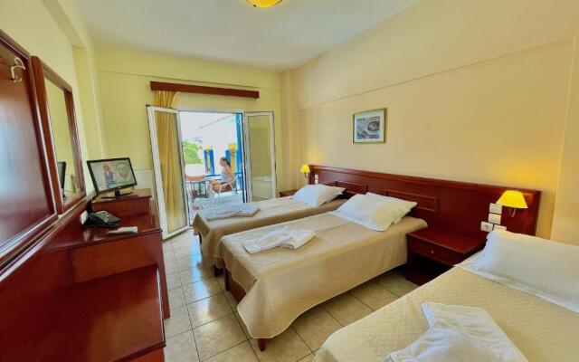 Venardos Hotel