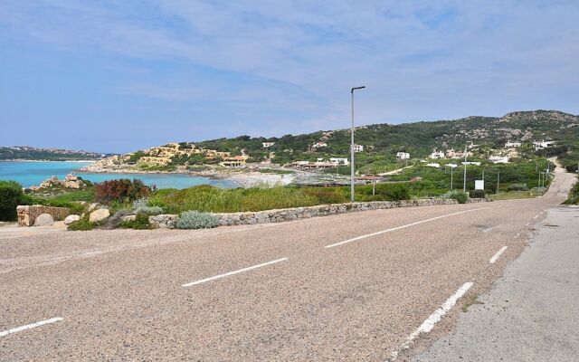 Apartment Sleeps 6 Baia Santa Reparata