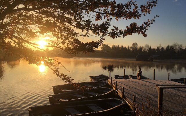 Village Flottant de Pressac