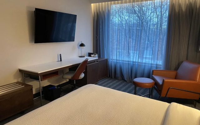 Courtyard by Marriott Montreal Midtown