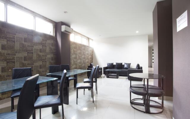 RedDoorz @ Pelajar Pejuang 3