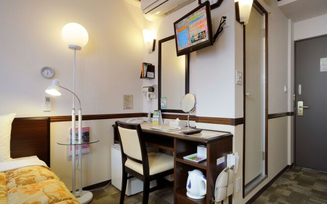 Toyoko Inn Tokyo Otemachi