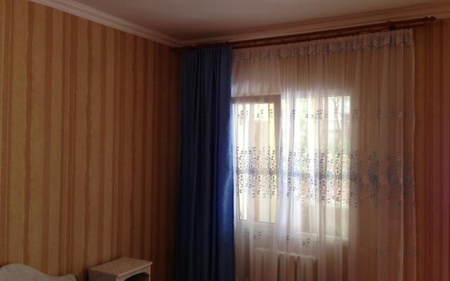 Na Medovoy Guest House