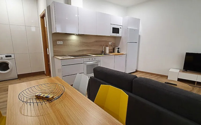 Apartamentos Antares S.L.