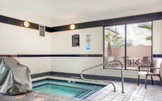 Fairfield Inn & Suites by Marriott Scottsdale Old Town