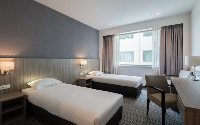 Mezzo Hotel & Business