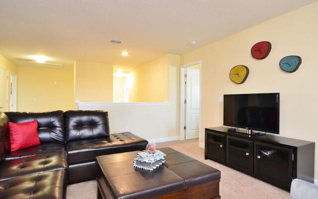 1424 Rolling Fairway Drive