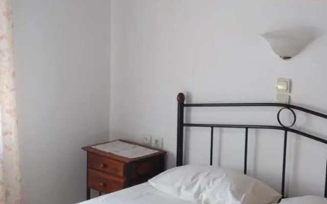 Athina Studio Apartments