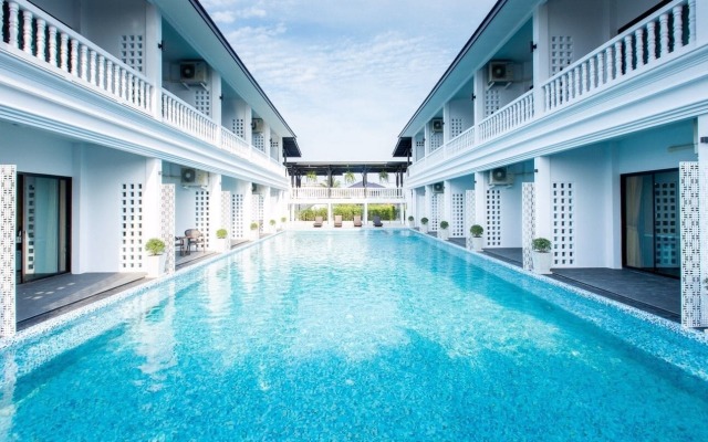 Chaanburi Boutique Resort