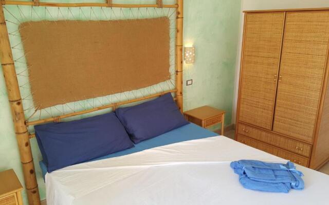 Bilocale a 50 Mt. Dalla Spiaggia 28