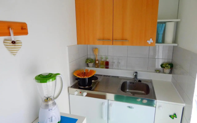 Apartments & Rooms Marinka