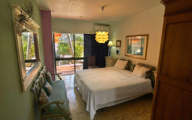 Beach House Aruba Apartments