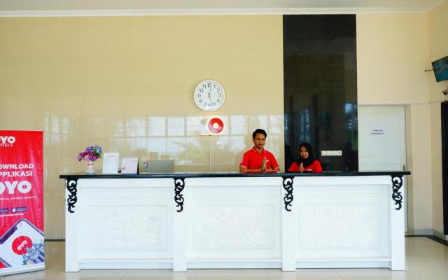 Capital O 399 Kelayang Beach Hotel