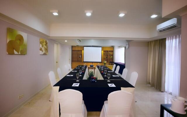 Aryaduta Suites Semanggi