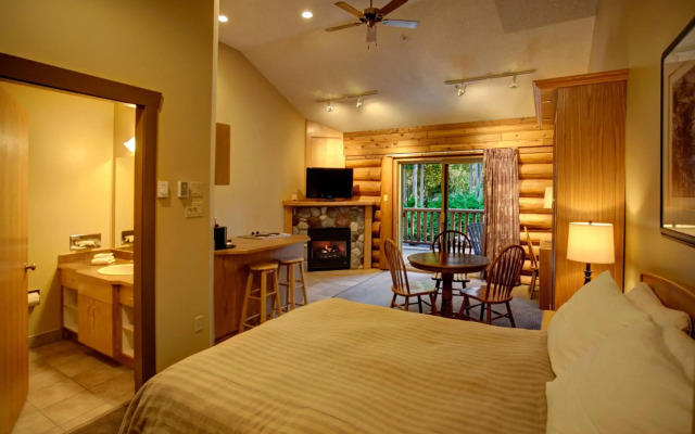 Tigh-Na-Mara Seaside Spa Resort