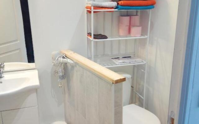 Studio neuf tout confort très calme