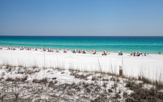 Woodland Shores Beach Resort by Panhandle Getaways