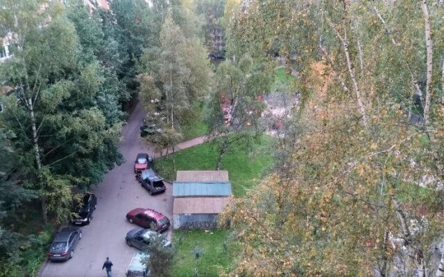 Flat Yugo-Zapad