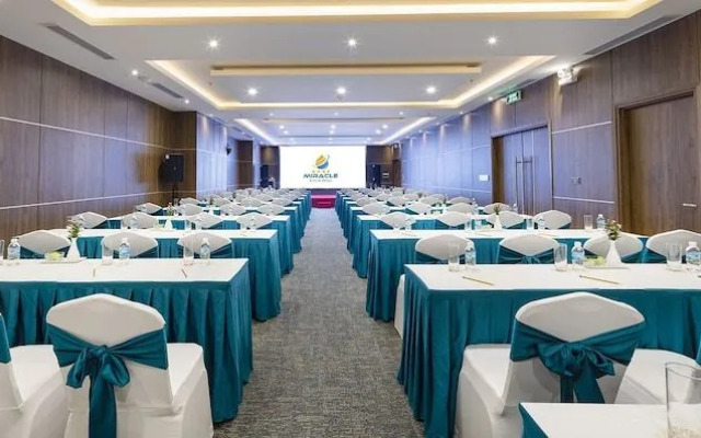 Miracle Luxury Hotel