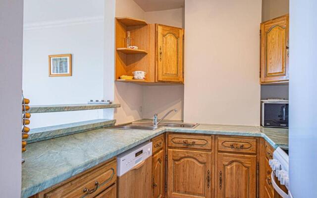 Appartement Le Lavandou, 3 pièces, 6 personnes - FR-1-610-69